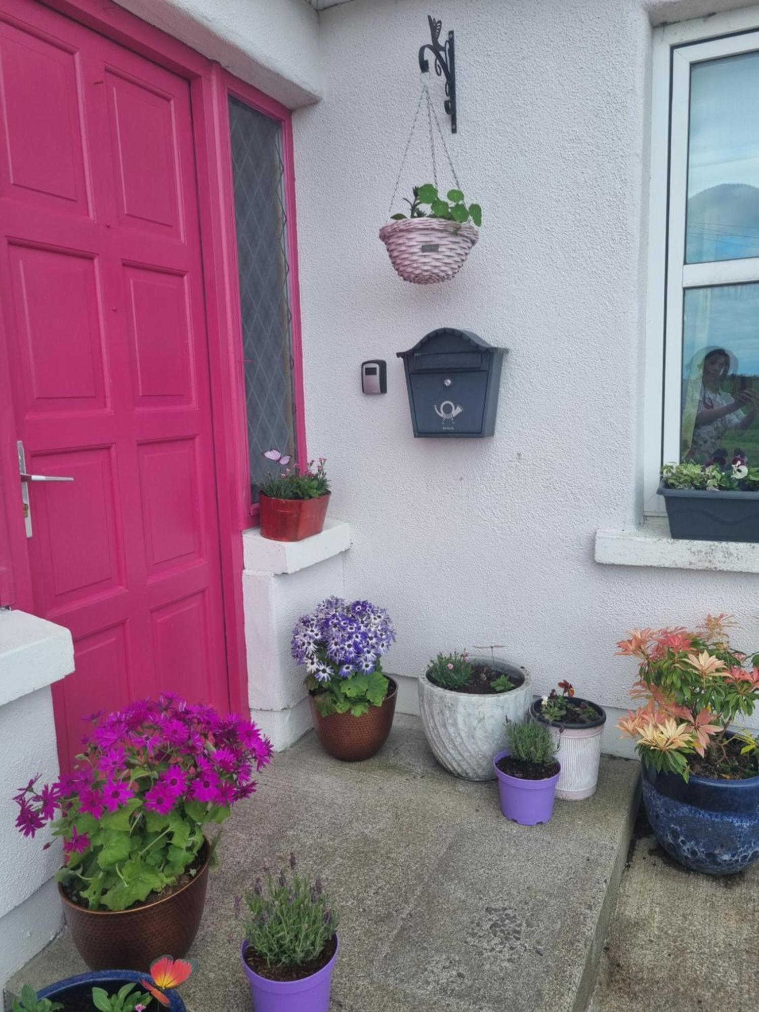 Apartament The Pink Door Killala Zewnętrze zdjęcie